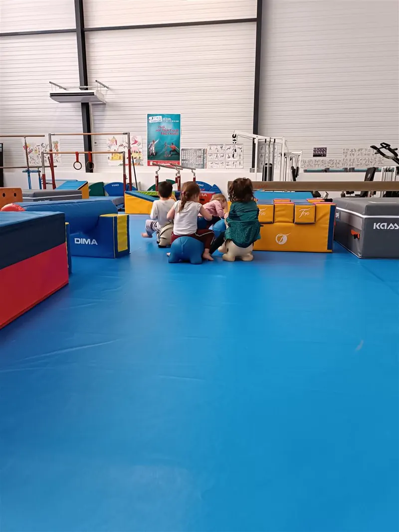 Stage vacances multi-activités au club Los Sautaprats à Nay